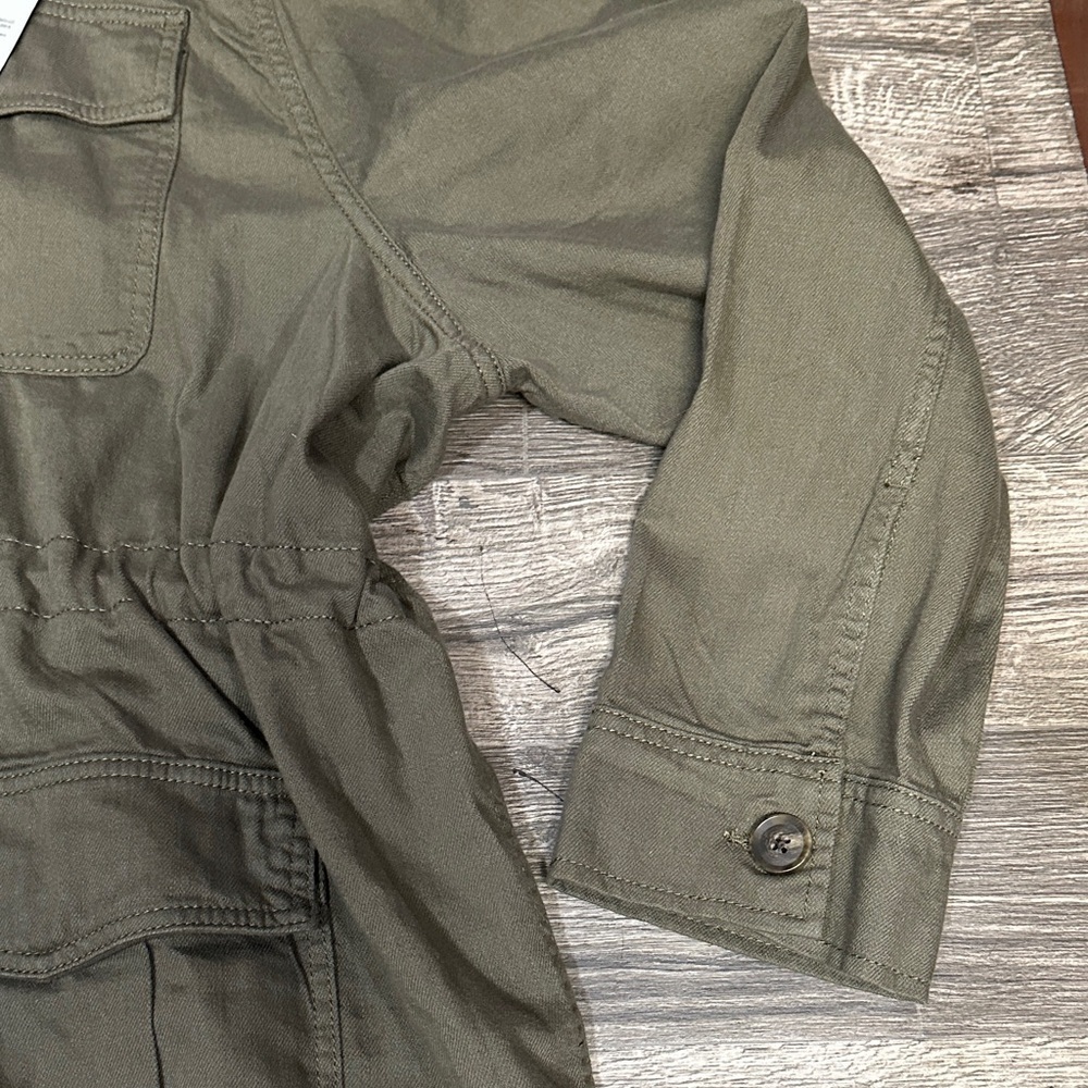 Mutual Weave Women’s Olive Utility Jacket with Drawstring Waist - Picture 7 of 13